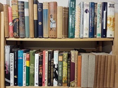 Lot 487 - Modern Literature. A large collection of modern fiction & literary reference