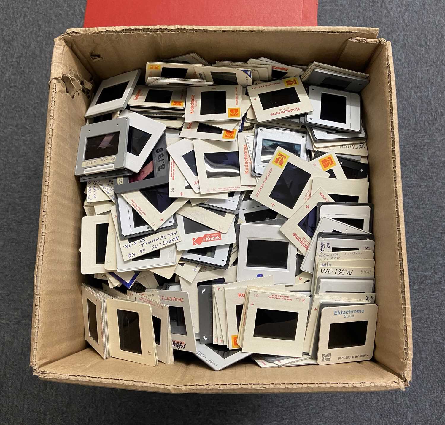 Lot 14 - Colour Slides. A mixed collection of approximately 2200 unsorted 35mm colour slides