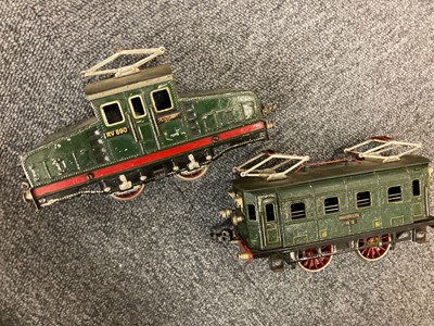 Lot 259 - Clockwork Automobile. Model of a Bugatti racing car by Paya Coop, 1985