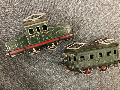 Lot 259 - Clockwork Automobile. Model of a Bugatti racing car by Paya Coop, 1985