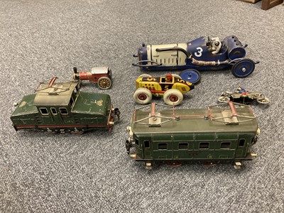 Lot 259 - Clockwork Automobile. Model of a Bugatti racing car by Paya Coop, 1985