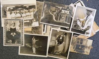 Lot 111 - Press Prints. A large collection of approximately 1,000 press prints, mostly 1920s