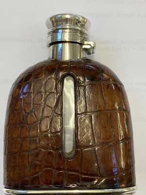 Lot 426 - Hip Flask. An Edwardian hip flask by Gorham Co