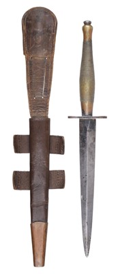 Lot 75 - Fighting Knife. WWII 2nd pattern B2 fighting knife