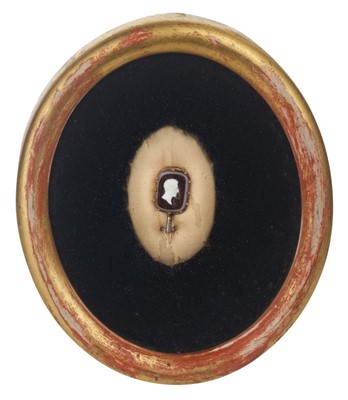 Lot 553 - Duke of Wellington. A Victorian agate cameo brooch with provenance