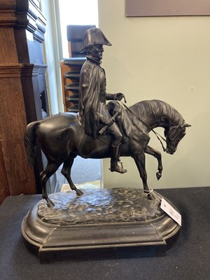 Lot 535 - Duke of Wellington. A bronze modelled as the Duke of Wellington on horseback after Edmund Cotterill