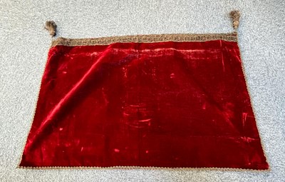 Lot 617 - Fabric. A collection of fabric pieces, 17th century and later