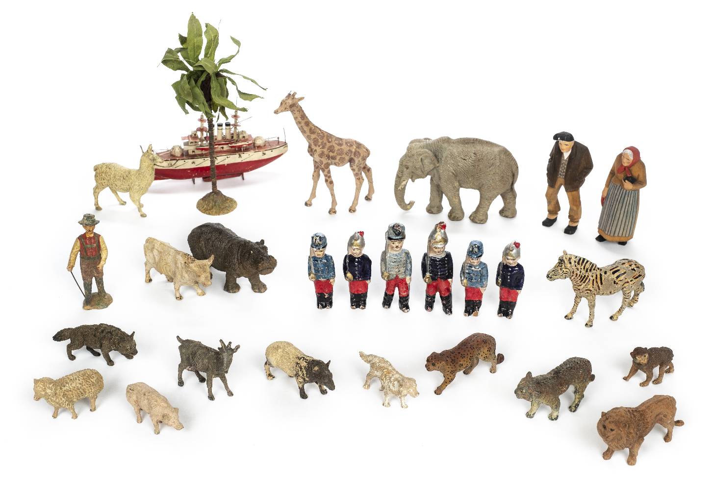 Lot 692 Toy animals.