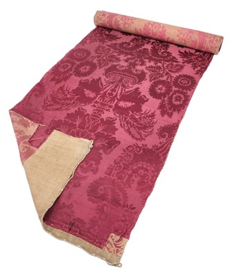 Lot 623 - Fabric. A long roll of brocatelle, 18th century