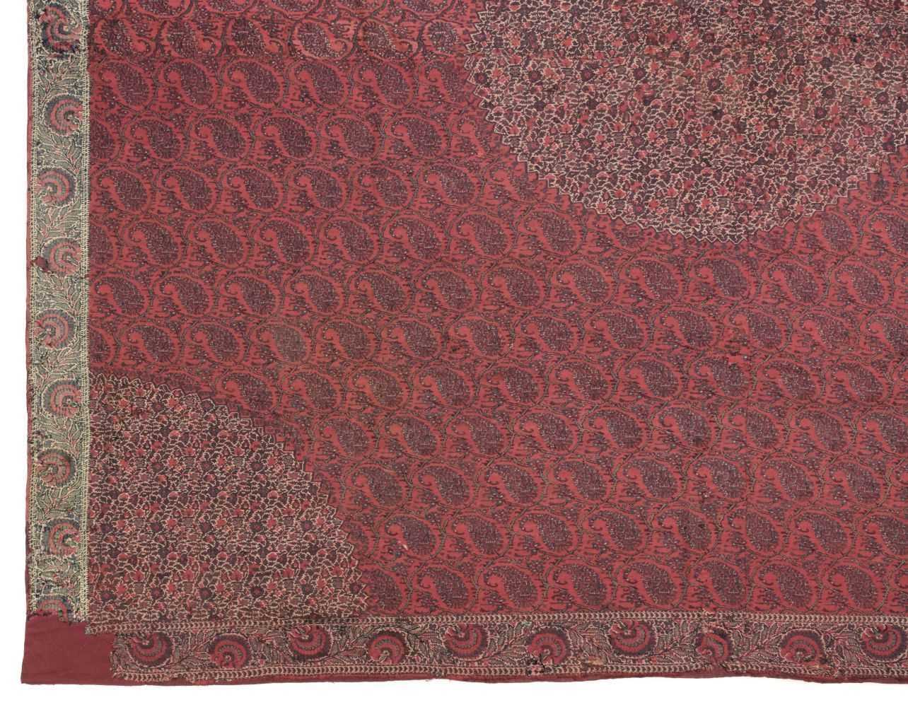 Lot 643 - Shawl. A Kashmir moon shawl, circa 1820