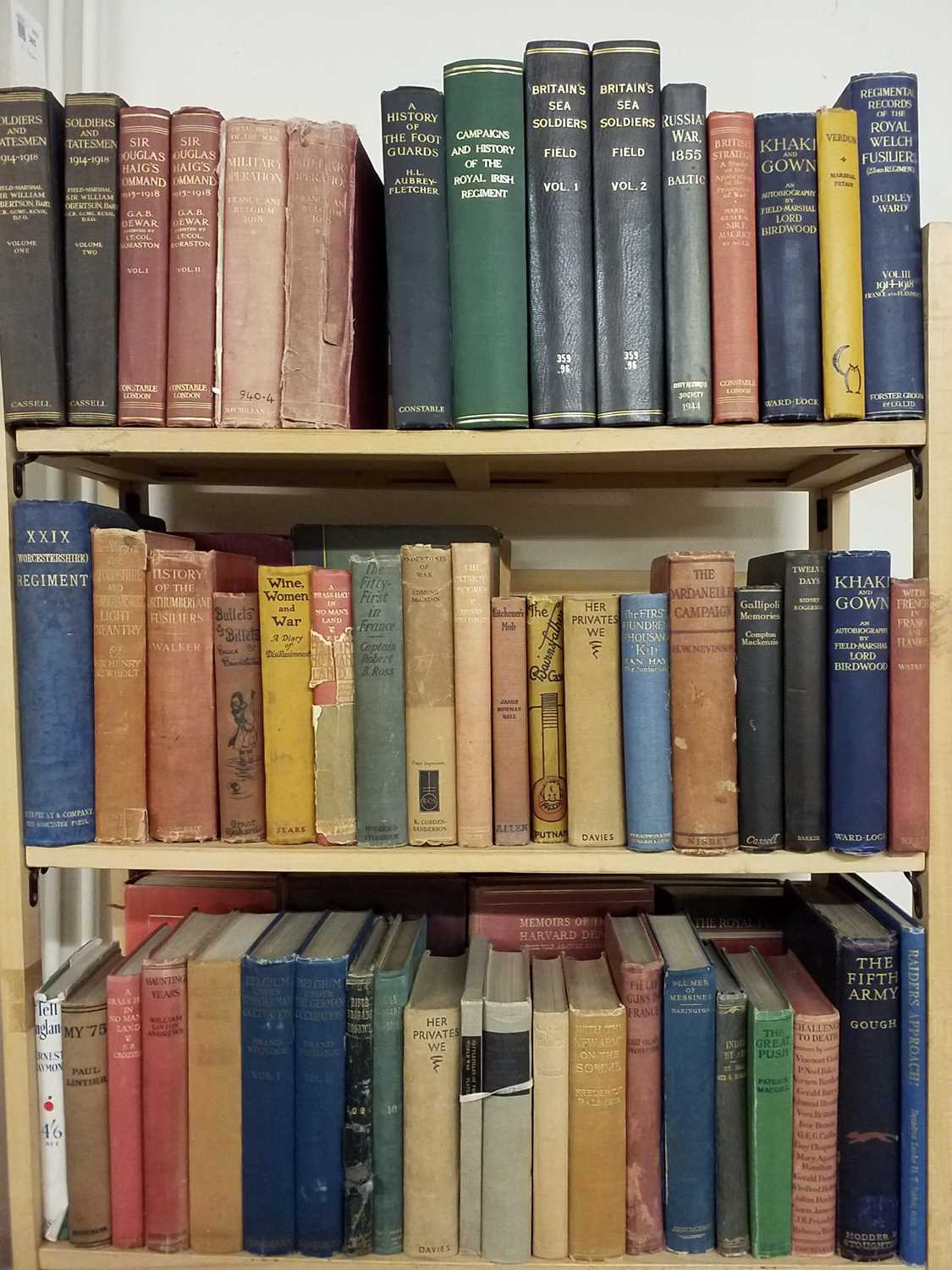 Lot 385 - Military. A large collection of early to mid-