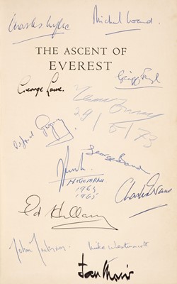 Lot 140 - Hunt (John). The Ascent of Everest, 1st edition, London: Hodder & Stoughton, 1953