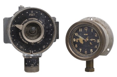 Lot 342 - Cockpit Clock. WWII RAF cockpit 8-day clock dated 1943 plus gun camera indicator