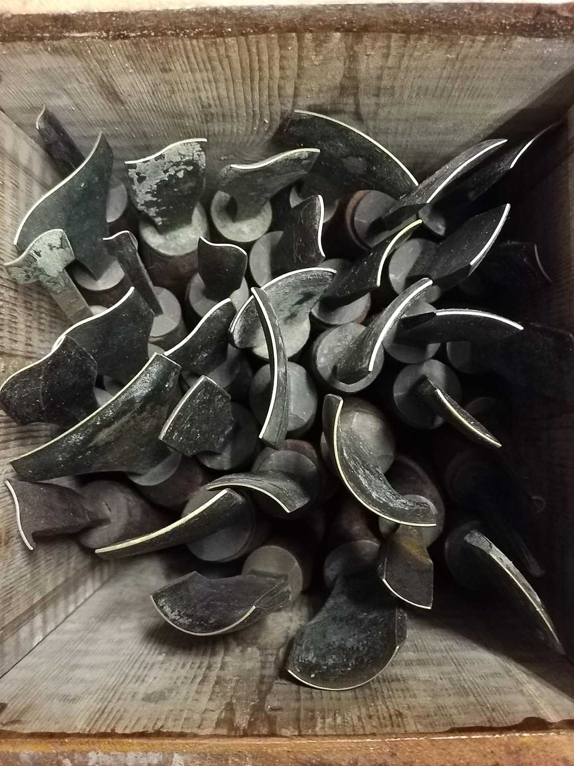 Lot 354 Handle letters. Five sets of handle letters