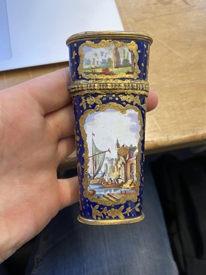 Lot 212 - Etui. A South Staffordshire enamel etui, circa 1770