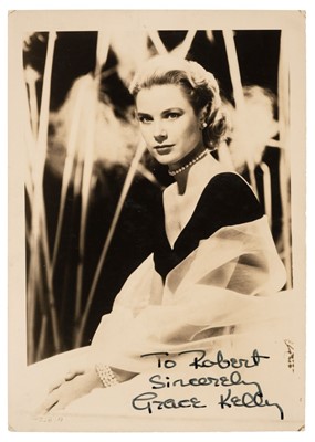 Lot 234 - Kelly (Grace, 1929-1982). A vintage signed and inscribed glossy publicity photograph