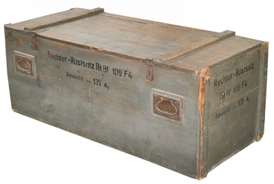 Lot 199 - Luftwaffe. A WWII German Me109 cargo crate