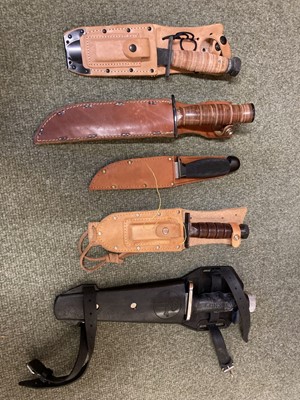 Lot 87 - Knives. An American hunting knife plus others
