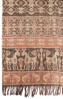 Lot 654 - Indonesia. A Sumbanese hinggi, early 20th century