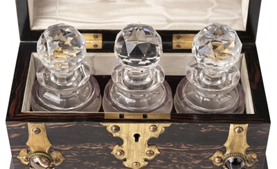 Lot 453 - Scent Bottle Box. A fine Victorian coromandel veneered scent bottle box