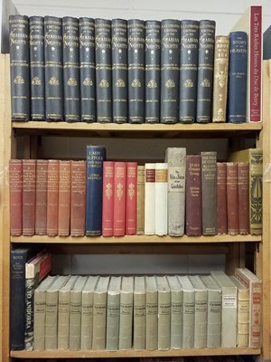 Lot 455 - Miscellaneous Literature. A large collection of miscellaneous literature & history reference