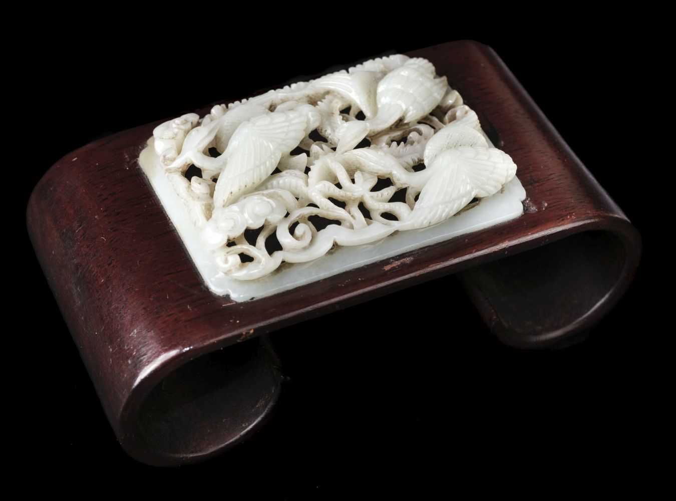 Lot 487 - Jade. A Chinese pen or brush rest