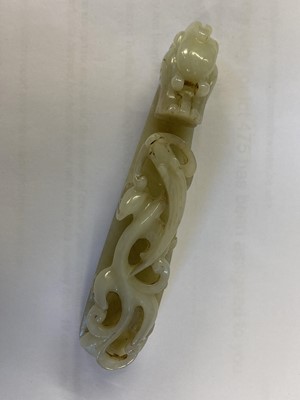 Lot 480 - Jade. A Chinese jade belt hook