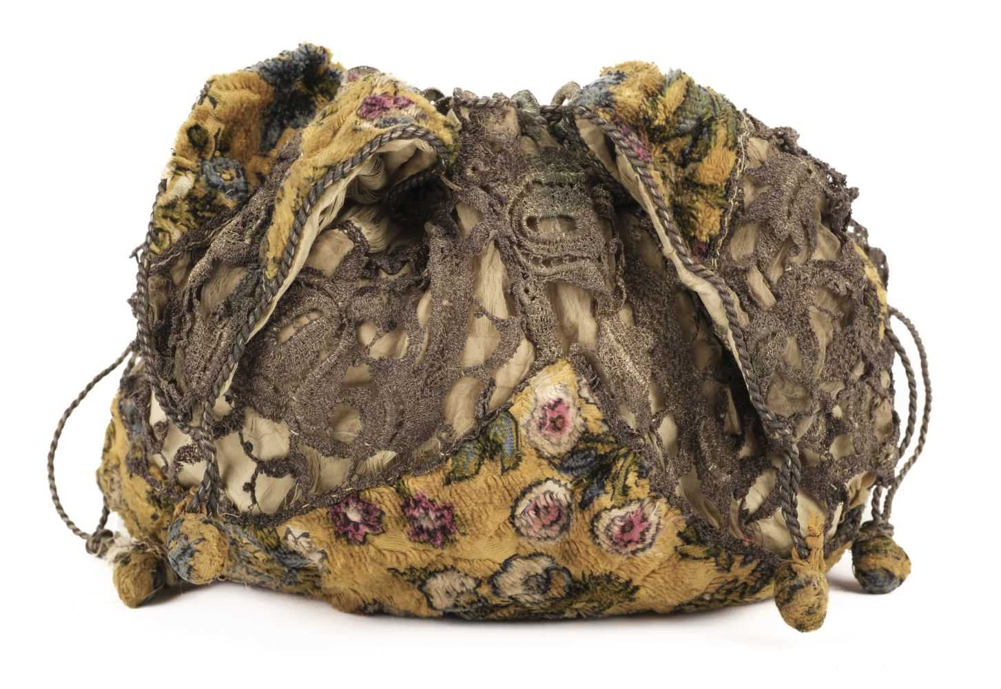 Lot 683 - Reticule. A drawstring purse or sweete bag, probably English, early-mid 18th century