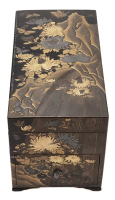 Lot 473 - Calligraphy Box. A Japanese lacquer calligraphy box, Meiji period (1868-1912)