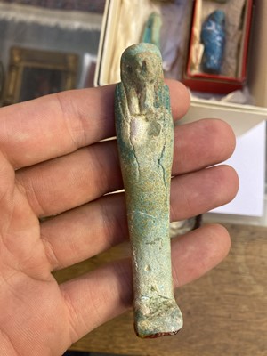 Lot 465 - Ancient Egypt. A small collection of Egyptian faience shabti