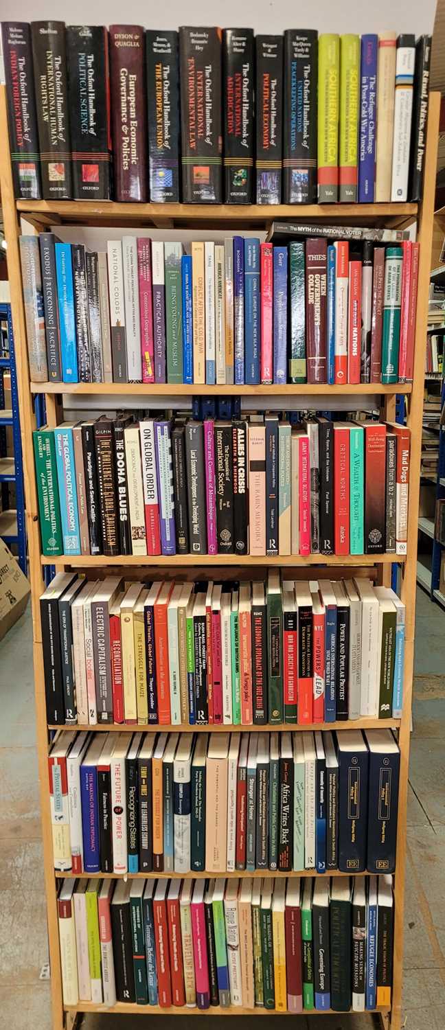 Lot 543 - Politics. A large collection of modern political reference