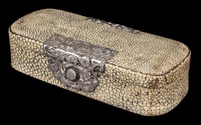 Lot 221 - Tobacco Box. An 18th century shagreen tobacco box