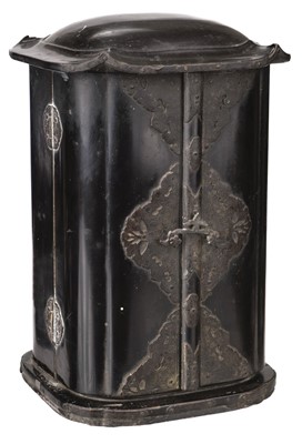 Lot 188 - Japanese lacquered wood Zushi, 19th century