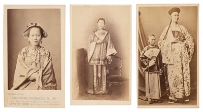 Lot 12 - Chang Woo Gow (1847-1893). A group of 5 identical albumen print cartes de visite of Chang Woo Gow