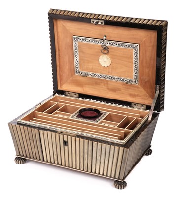 Lot 226 - Anglo-Indian. A George III period Anglo-Indian horn box circa 1820