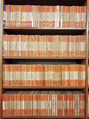 Lot 451 - Penguin Paperbacks. A large collection of approximately 740 vintage Penguin paperbacks