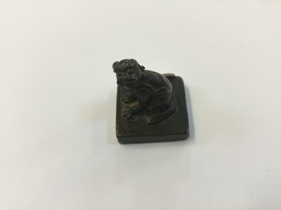 Lot 96 - Bronze Seal. 18th century Chinese bronze seal