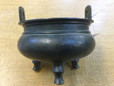 Lot 90 - Incense Burner. Chinese bronze incense burner, Qing Dynasty
