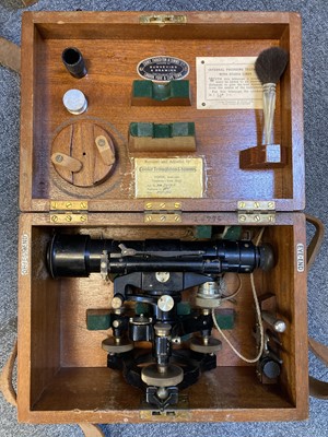 Lot 388 - Surveying Instrument. A theodolite by Cooke, Troughton & Simms circa 1930