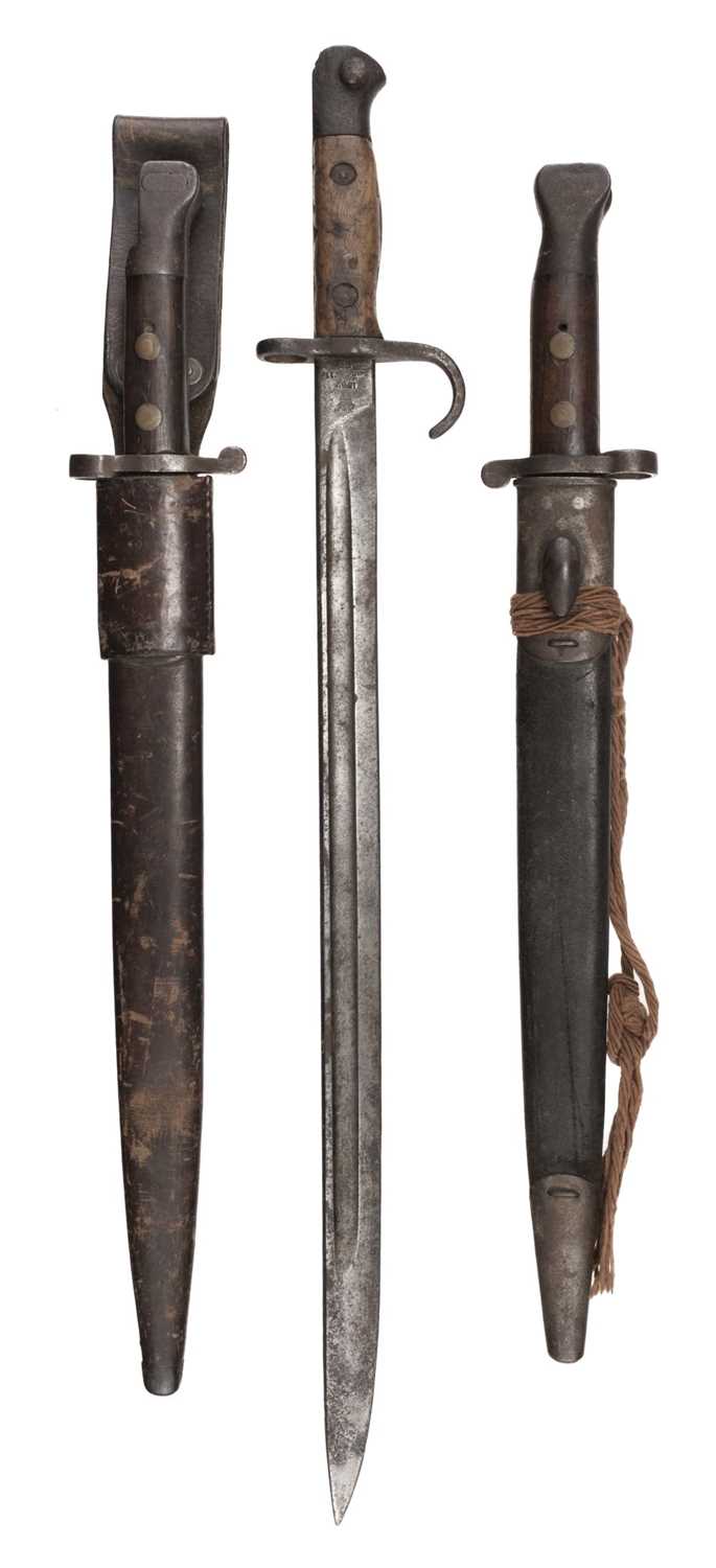 Lot 299 - Bayonet. British 1888 pattern Mk II Lee