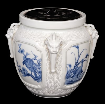 Lot 142 - Japanese Hirado blue and white porcelain Mizusachi, circa 1820