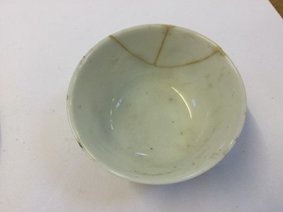 Lot 47 - Teawares. Five tea wares with quail motifs