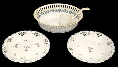 Lot 360 - Wedgwood. A Wedgwood porcelain Basket with Pierced Rim and ladle