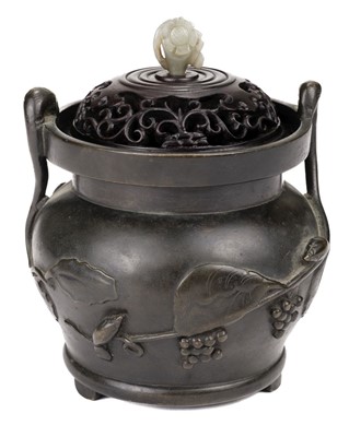 Lot 301 - Censer. Chinese bronze censer, late 19th/early 20th century