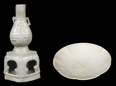 Lot 21 - Vase and Bowl. Chinese Hutian kiln Yingqing wares, 12-14th century