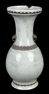 Lot 3 - Vase. A large Chinese Tiexiuhua vase, 19th century