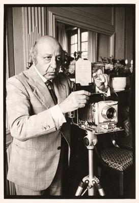 Lot 158 - Karsh (Yousuf, 1908-2002). Portrait of the photographer by Guy Le Querrec (born 1941)