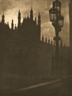 Lot 115 - Coburn (Alvin Langdon, 1882-1966). London, with an Introduction by Hilaire Belloc