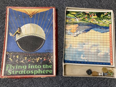 Lot 76 - Airship Games. Early airship and early aviation board games and jigsaw puzzles