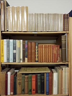 Lot 381 - Literature. A large collection of 20th century literature & literary reference